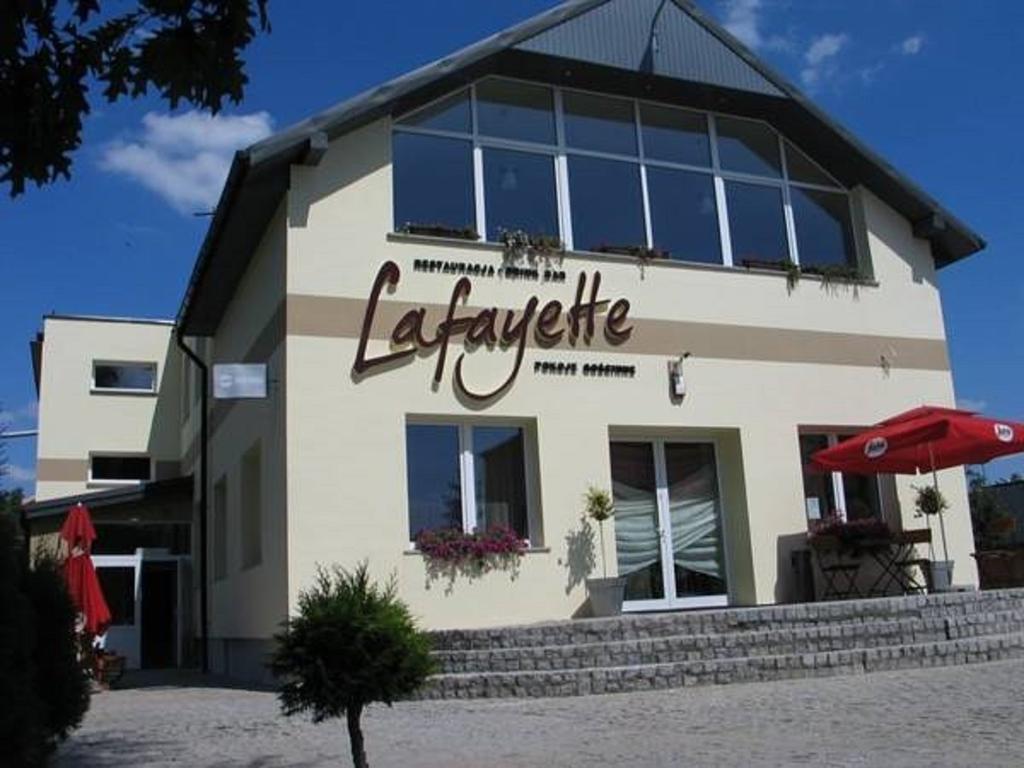 Restauracja Lafayette Pokoje Goscinne Zelów Buitenkant foto